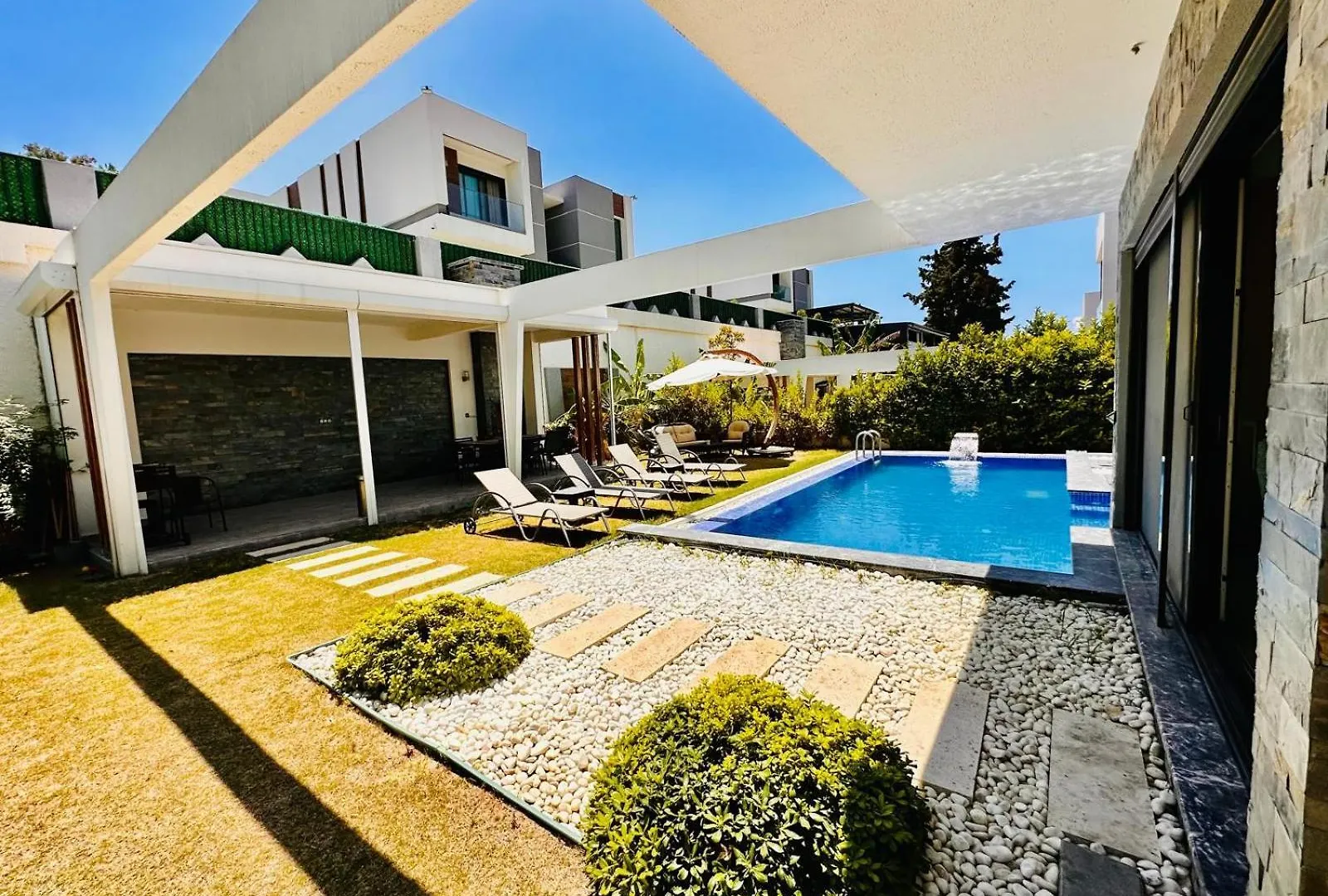Luxury Villa Swan 5 With Private Pool クシャダス