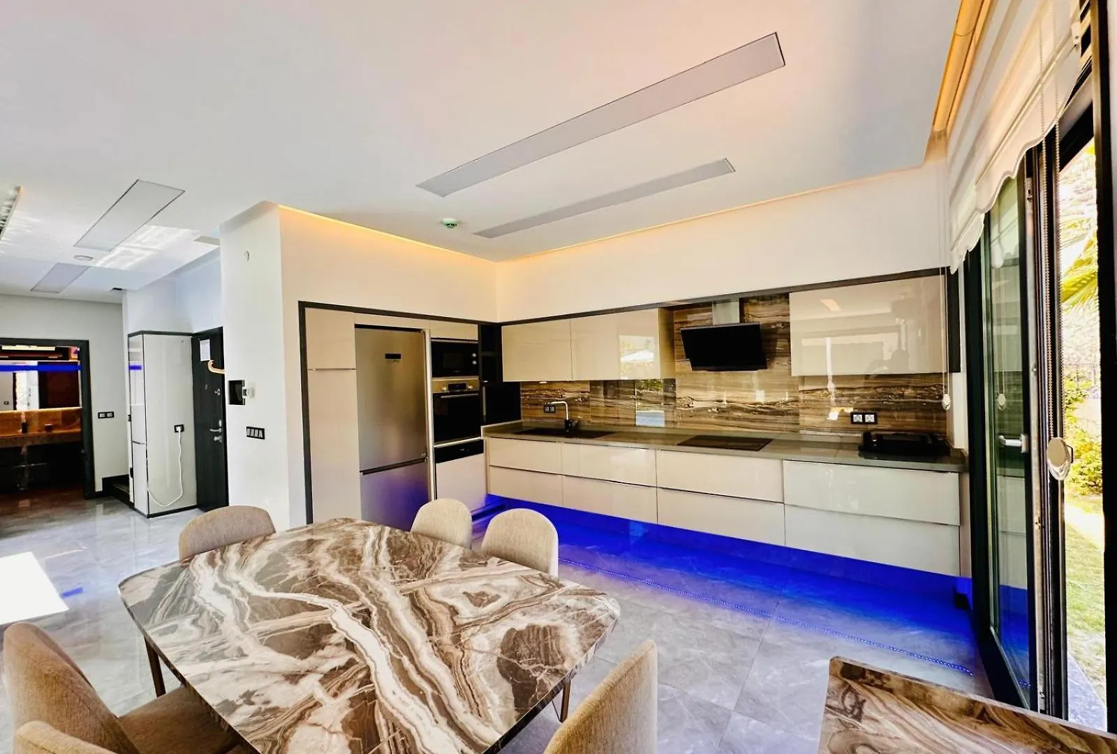 Luxury Villa Swan 5 With Private Pool クシャダス トルコ