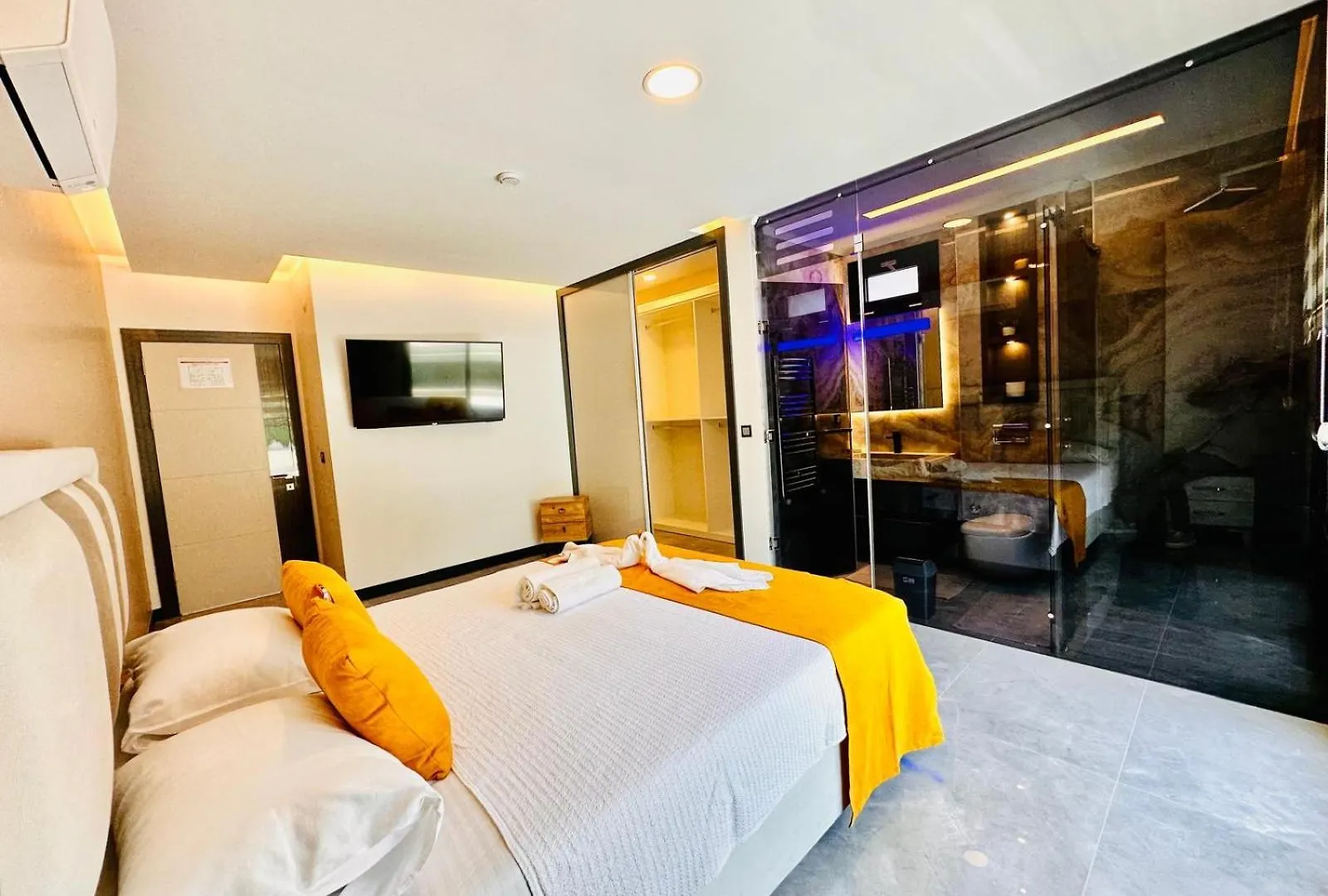 Luxury Villa Swan 5 With Private Pool クシャダス トルコ