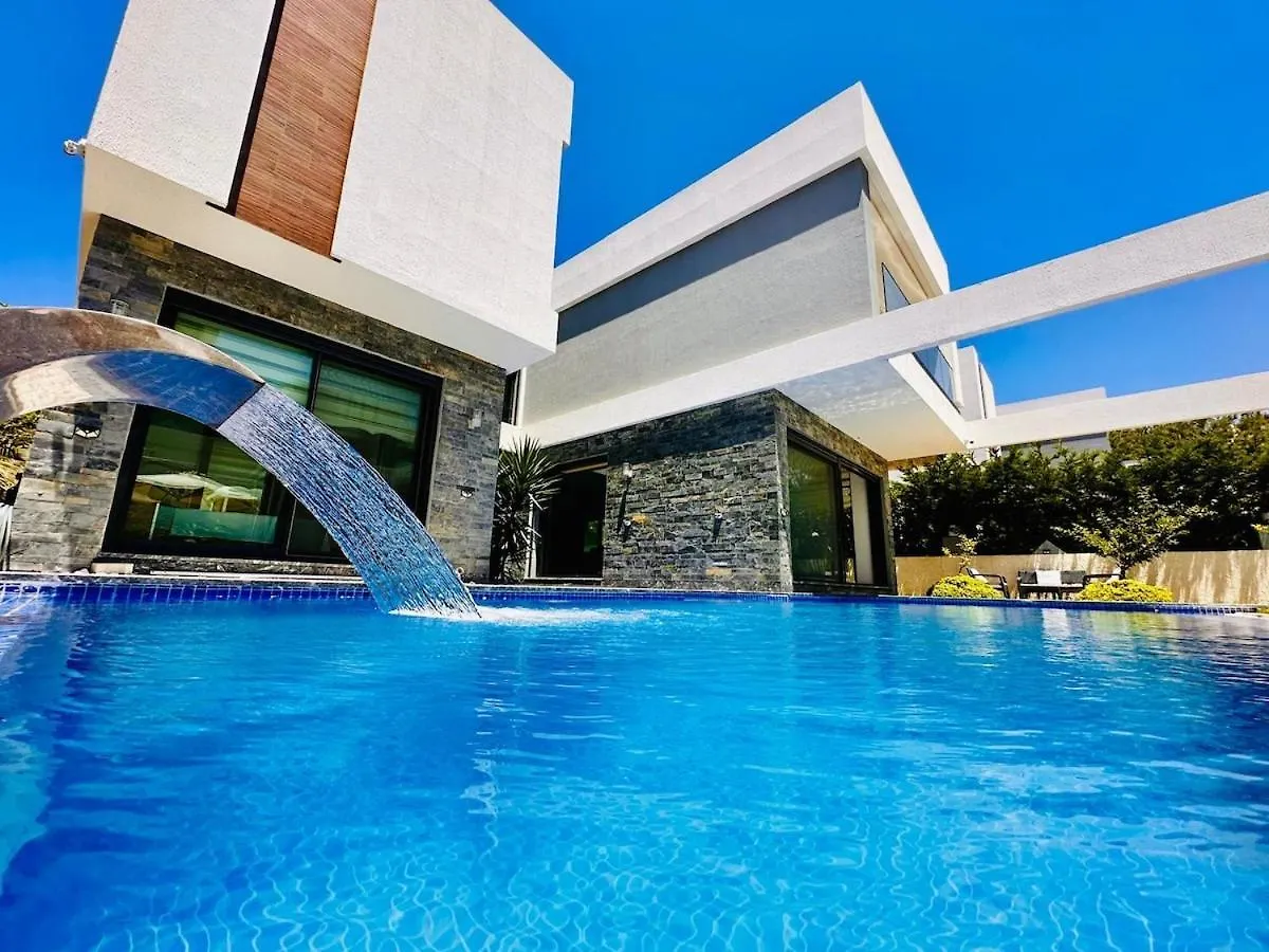 Luxury Villa Swan 5 With Private Pool クシャダス