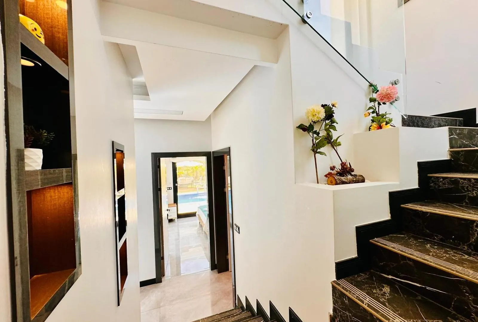 Luxury Villa Swan 5 With Private Pool 쿠사다시 0*,  터키